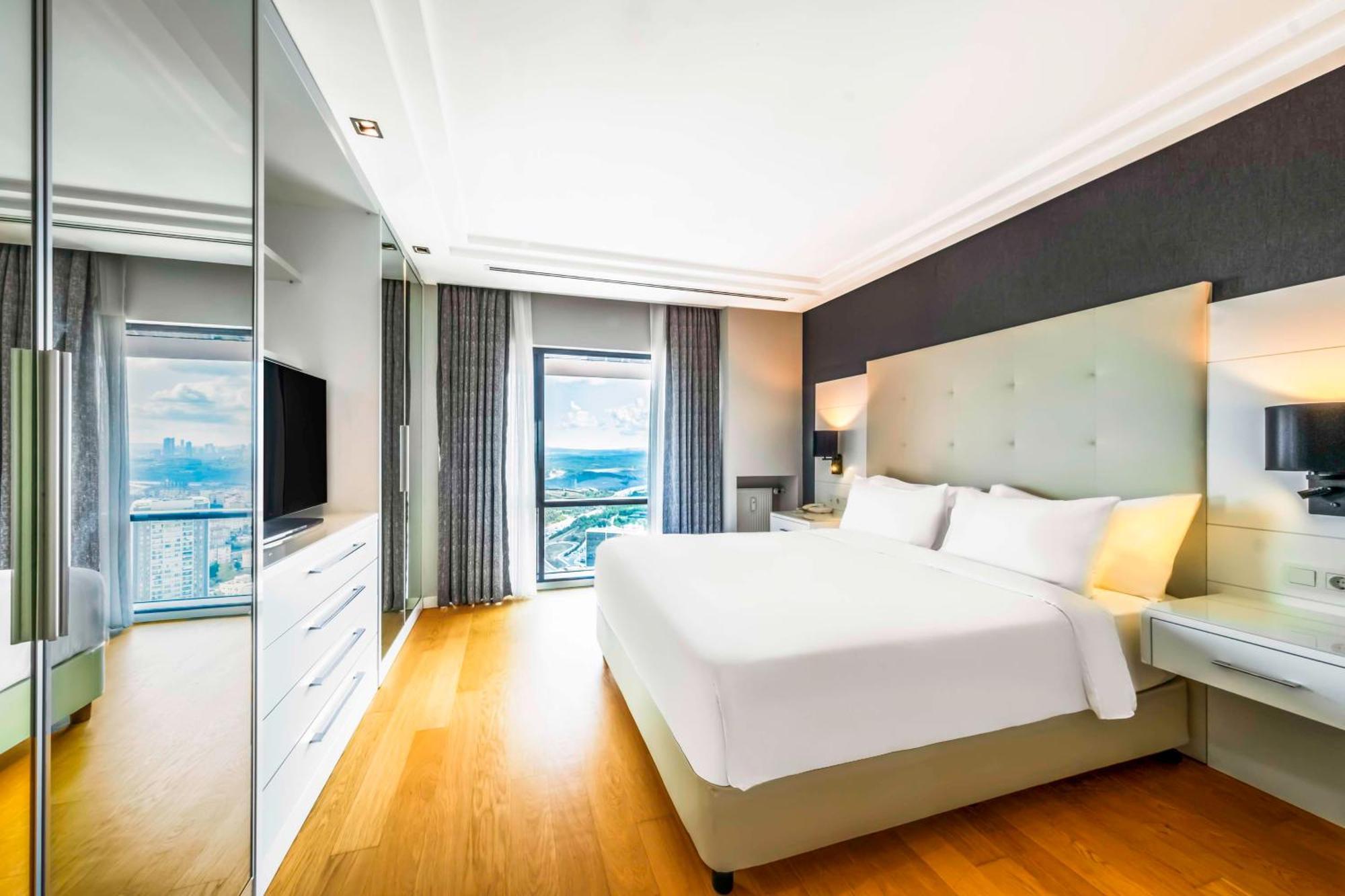 เรดิสัน เรสซิเดนซ์ อรุปา ทีอีเอ็ม อิสตันบูล Hotel ภายนอก รูปภาพ